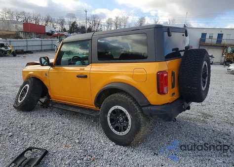 2022 Ford Bronco Base z USA, uszkodzony, nr VIN 1FMDE5CPXNLB43046